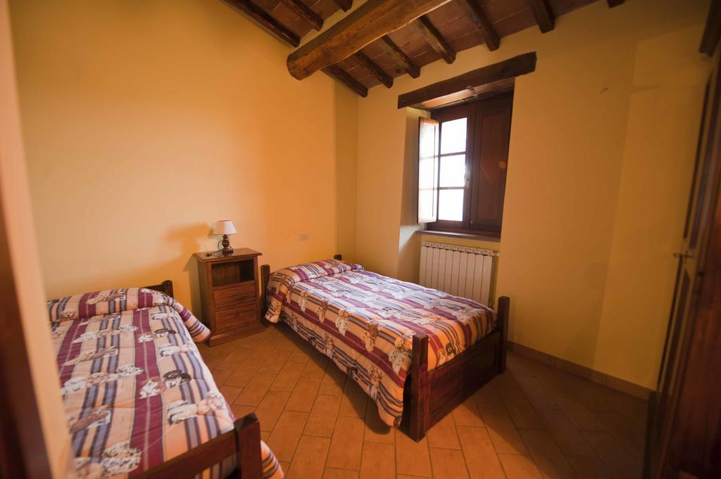 Agriturismo Tenuta Di Biscina Cameră foto