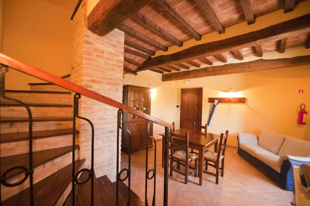 Agriturismo Tenuta Di Biscina Cameră foto